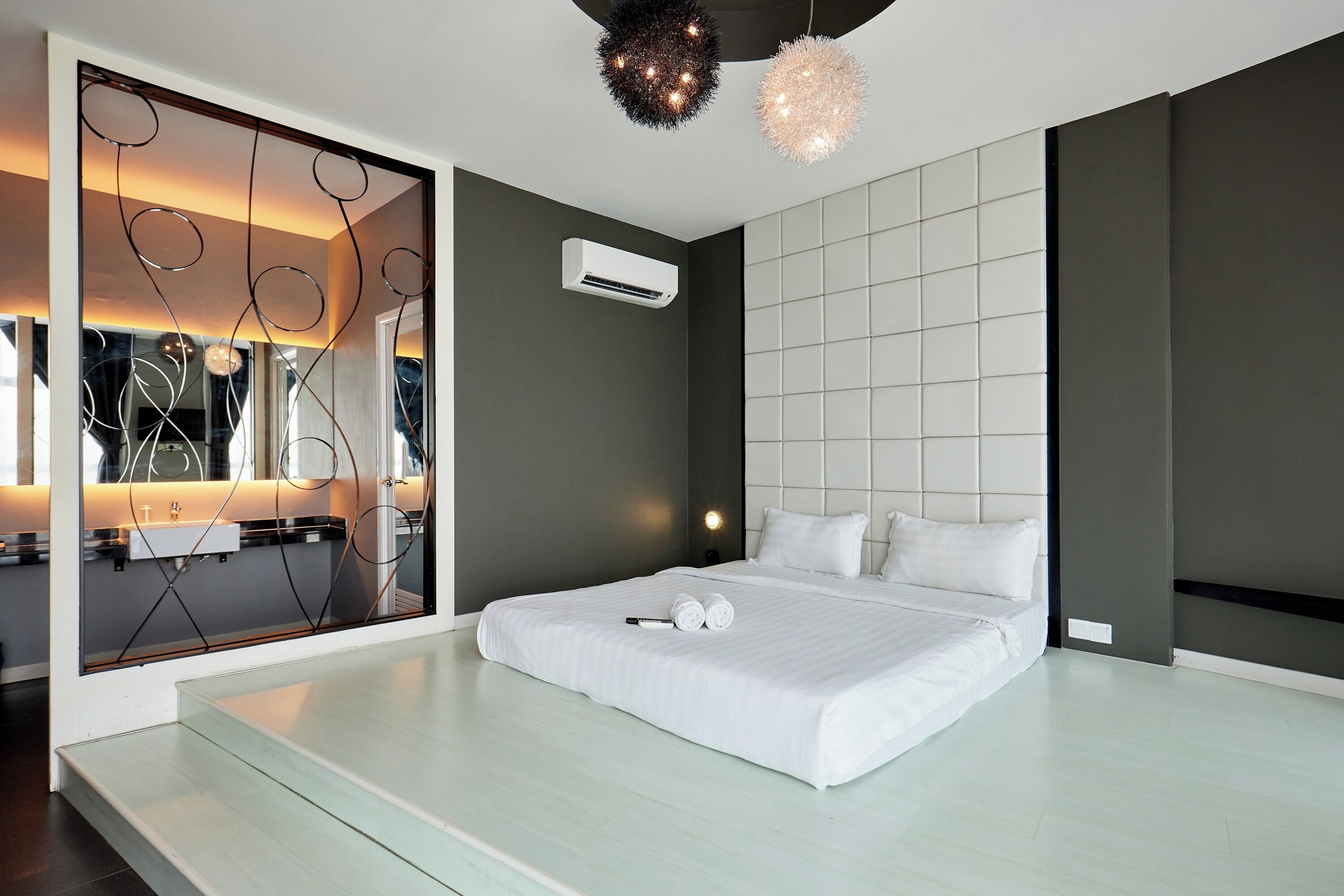 スーペリア ルーム | デスク、アイロン / アイロン台、WiFi (無料)、ベッドシーツ