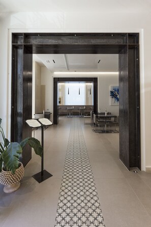 Vestibule