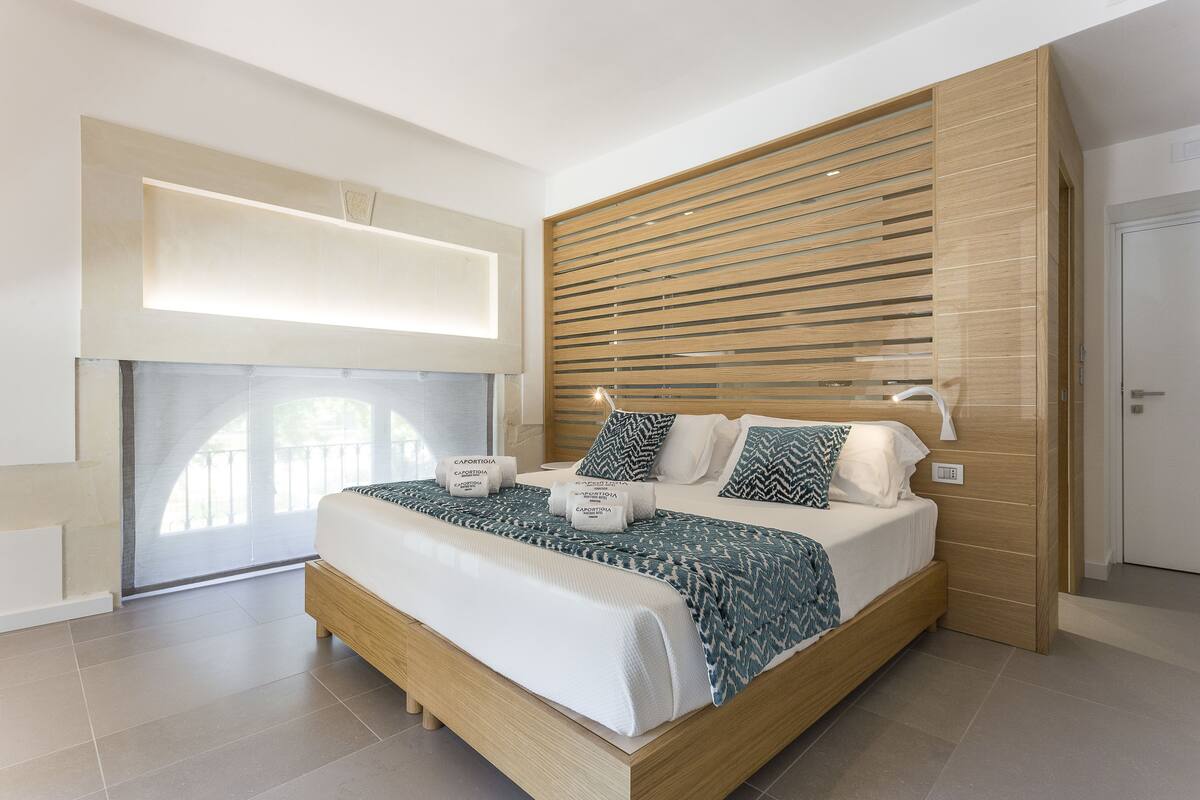 Phòng phong cách cổ điển | Minibar, két bảo mật tại phòng, bàn, màn/rèm cản sáng 