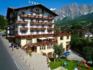 Exterior - Hotel Corona (Cortina d'Ampezzo)