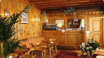 Bar (in der Unterkunft)