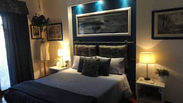 Camera doppia, vista piscina | Biancheria da letto di alta qualità, Wi-Fi gratuito