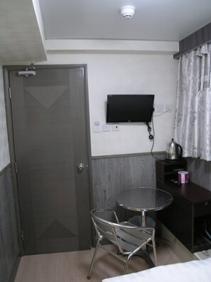 Habitación doble (Bed) | Wifi gratis, ropa de cama y acceso para silla de ruedas 