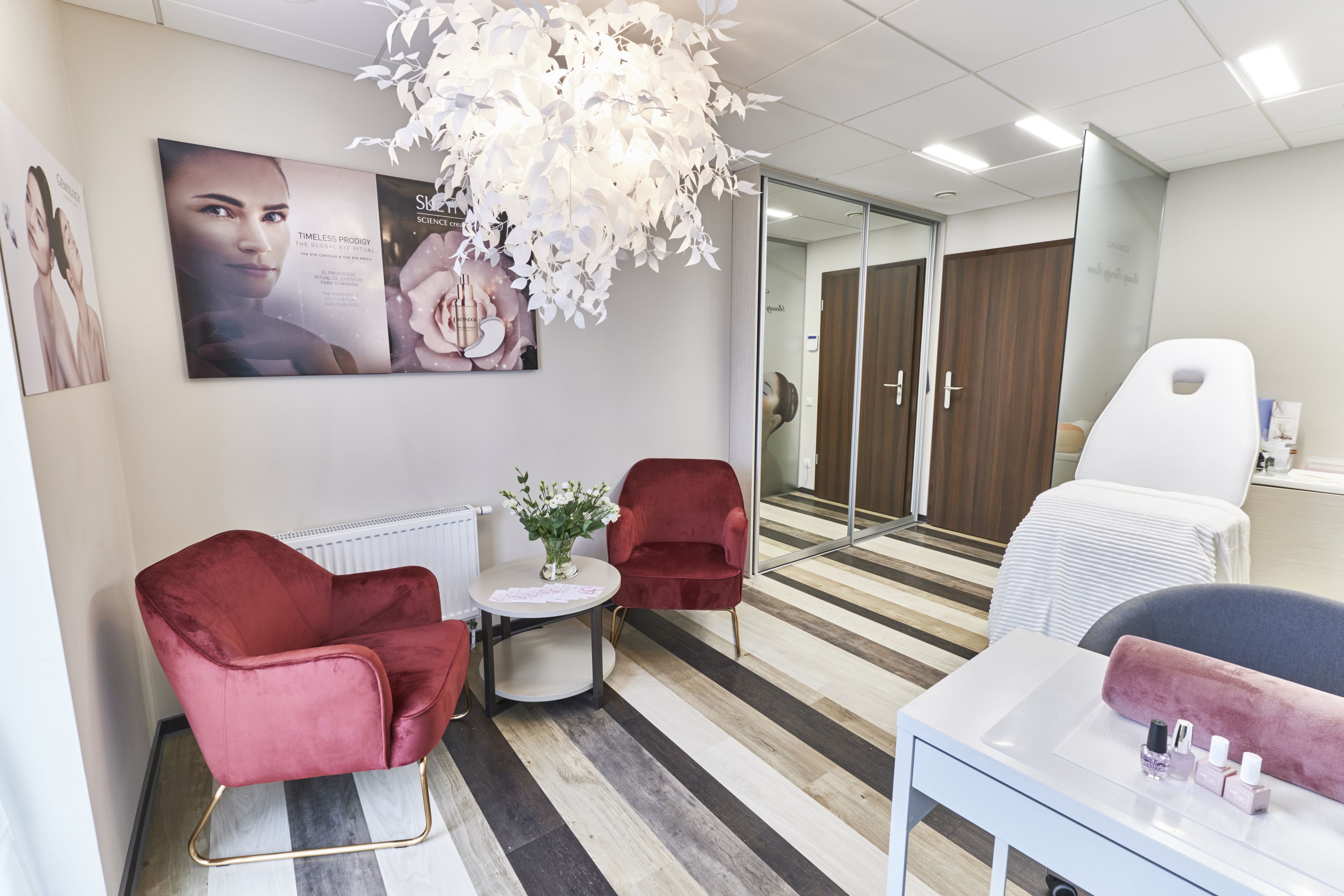 Behandlingsrom for par, badstue, boblebad, dampbad og kroppsbehandlinger