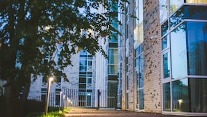 A modern building with large windows and a brick facade. - Grand Baltic Dunes (Palanga)