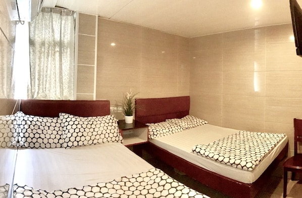 Quadruple Room | Free WiFi