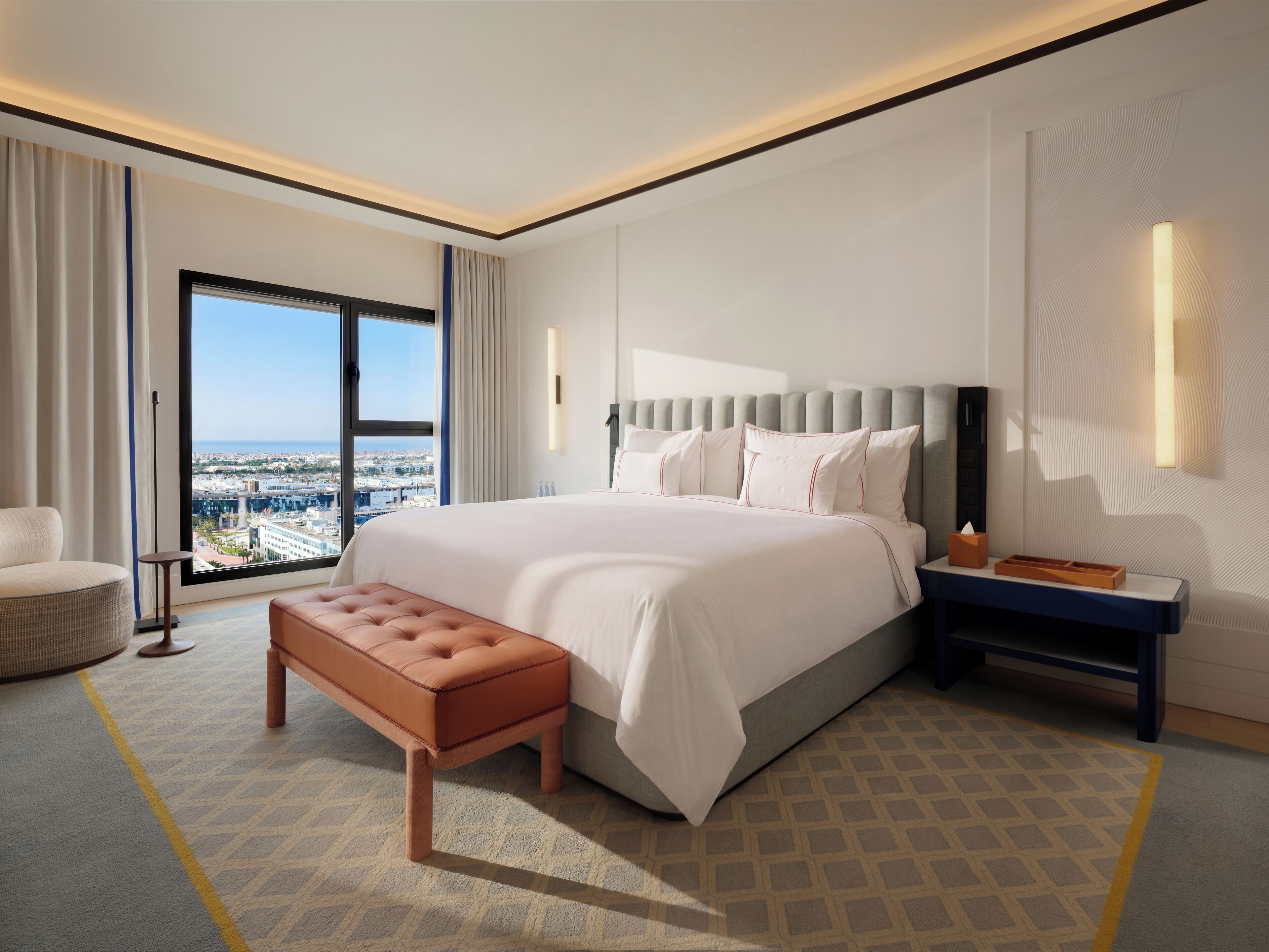 Suite (Prestige) | Ropa de cama de alta calidad, minibar, caja fuerte y cortinas opacas