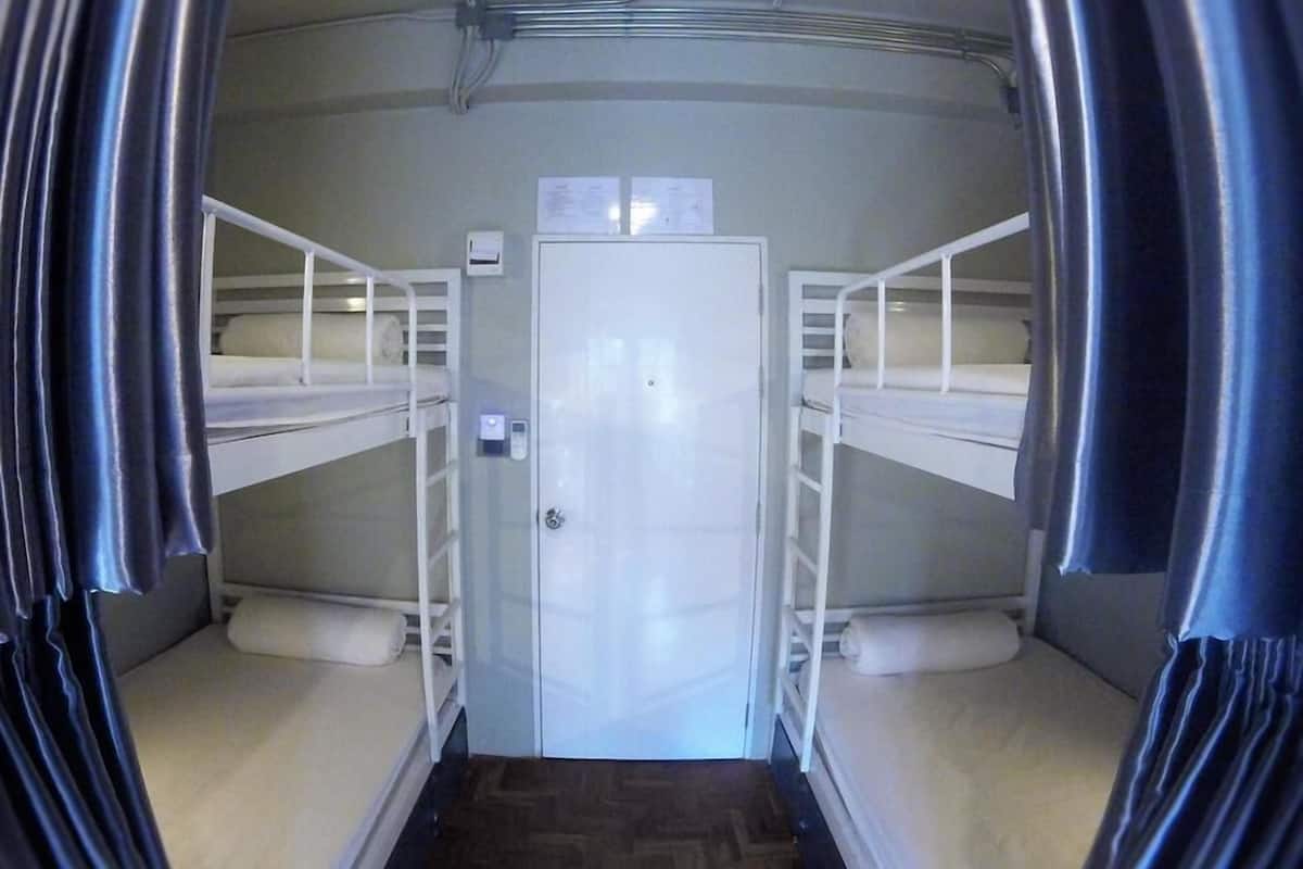 Bed in 4-Bed Mixed Dormitory Room | WiFi (無料)