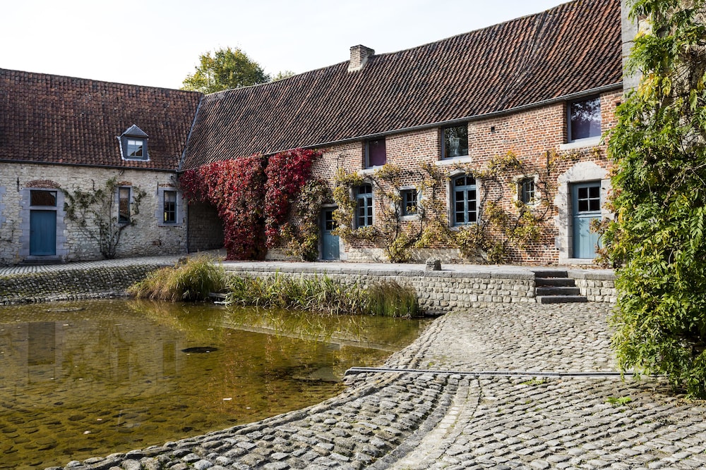 Indrani Lodge by null