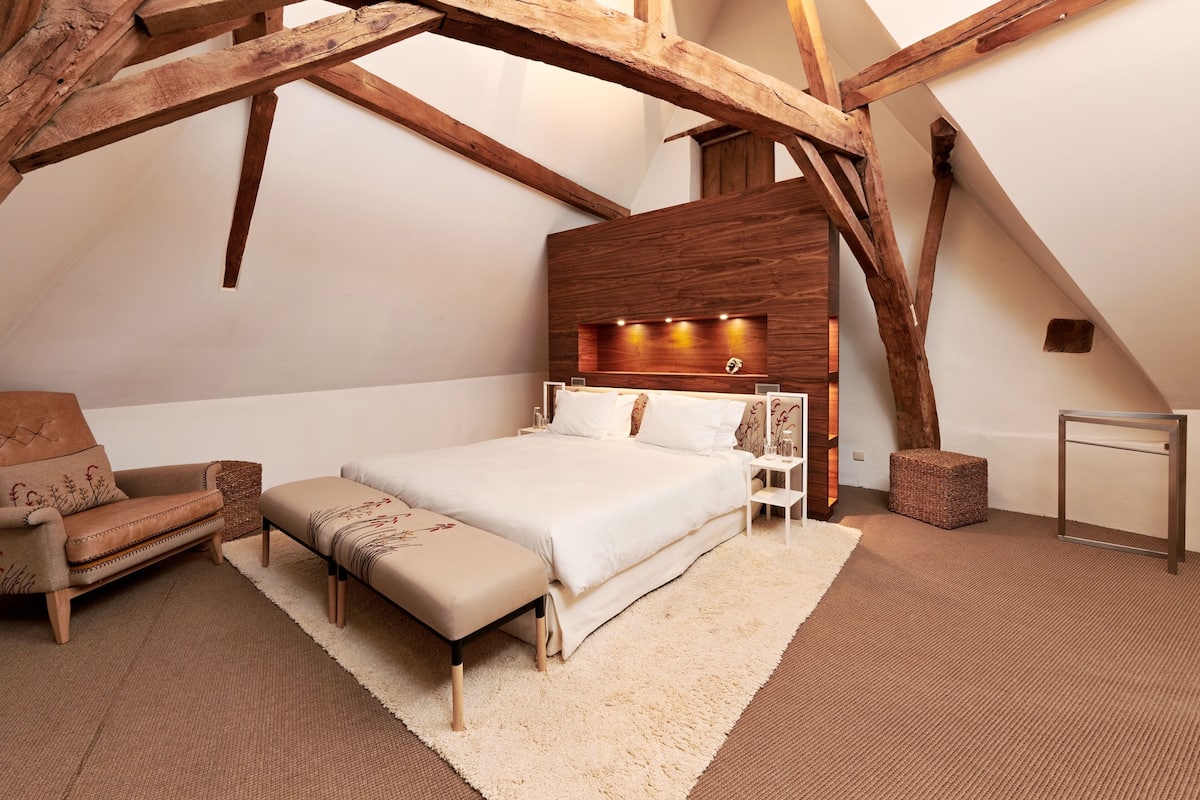 Doppia Deluxe (La Chambre Blanche) | 1 camera, biancheria da letto di alta qualità, copriletto in piuma