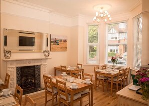 Free daily English breakfast  - The Guest House Broadstairs (Broadstairs)