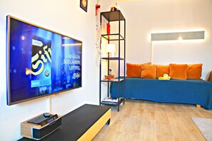 Living area - Wonderful Helsinki Apartment (Helsinki)