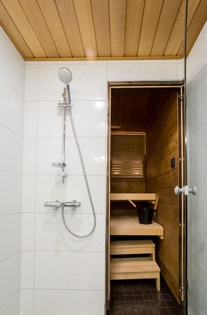 Junior Suite, Sauna | Room amenity - Hotel Olof (Tornio)