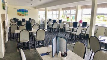 Lunch and dinner served, local cuisine