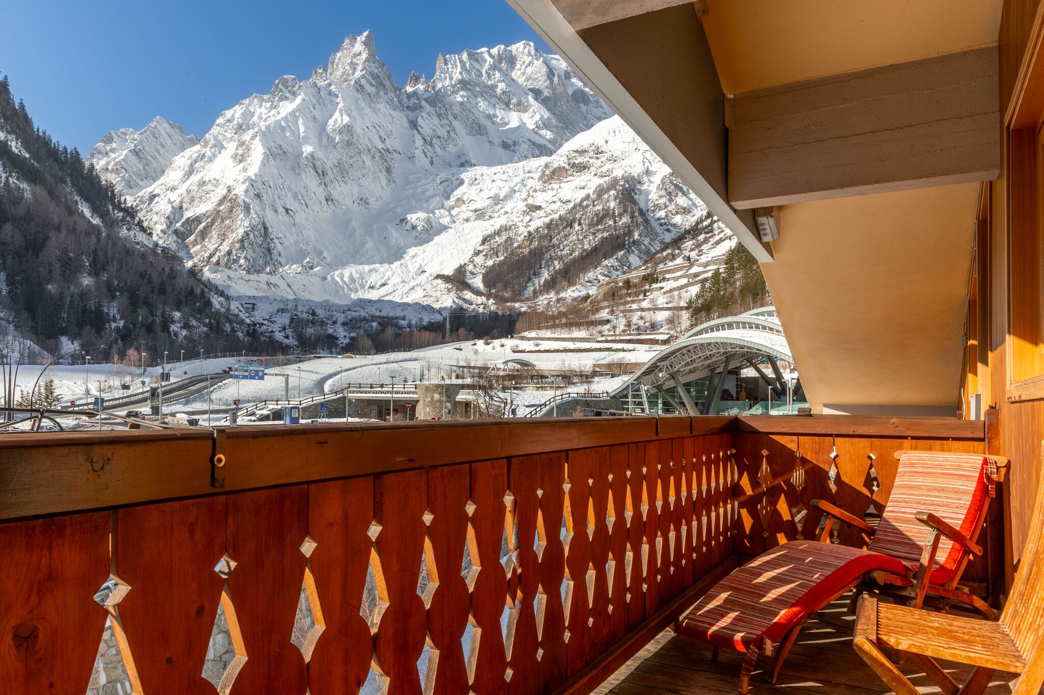 Superior Double Room | Minibar, in-room safe, desk, free cribs/infant beds