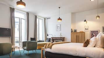 Chambre Triple Deluxe | Literie de qualité supérieure, minibar, coffres-forts dans les chambres