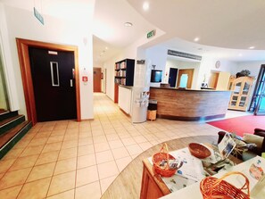 Reception - Alpenlandhof (Bad Kleinkirchheim)