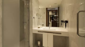 Free toiletries, hair dryer, towels