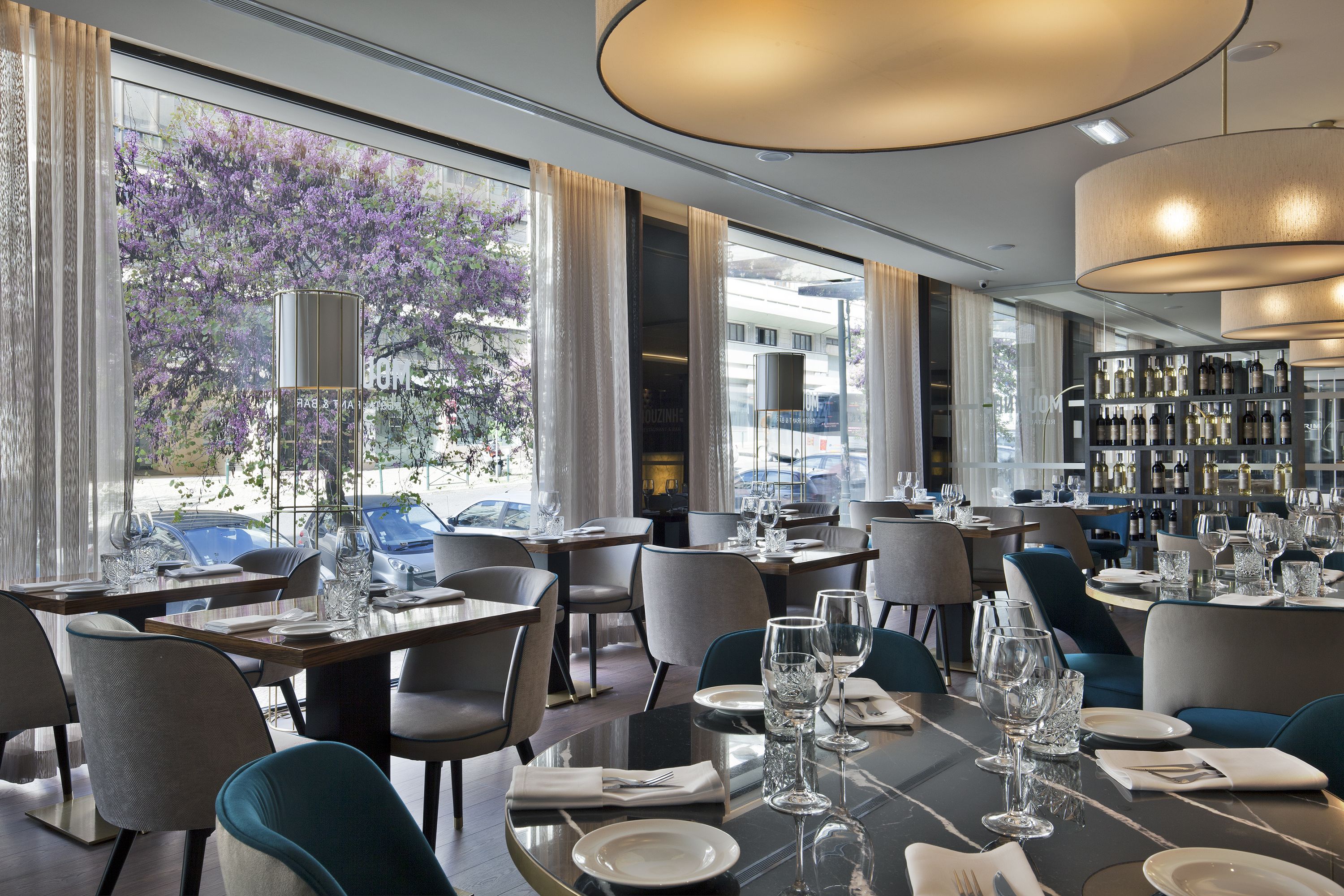 lunch and dinner served