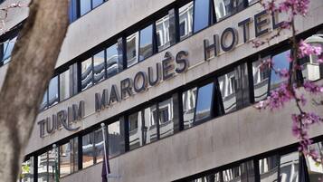 DĂ©tail de lâextĂ©rieur