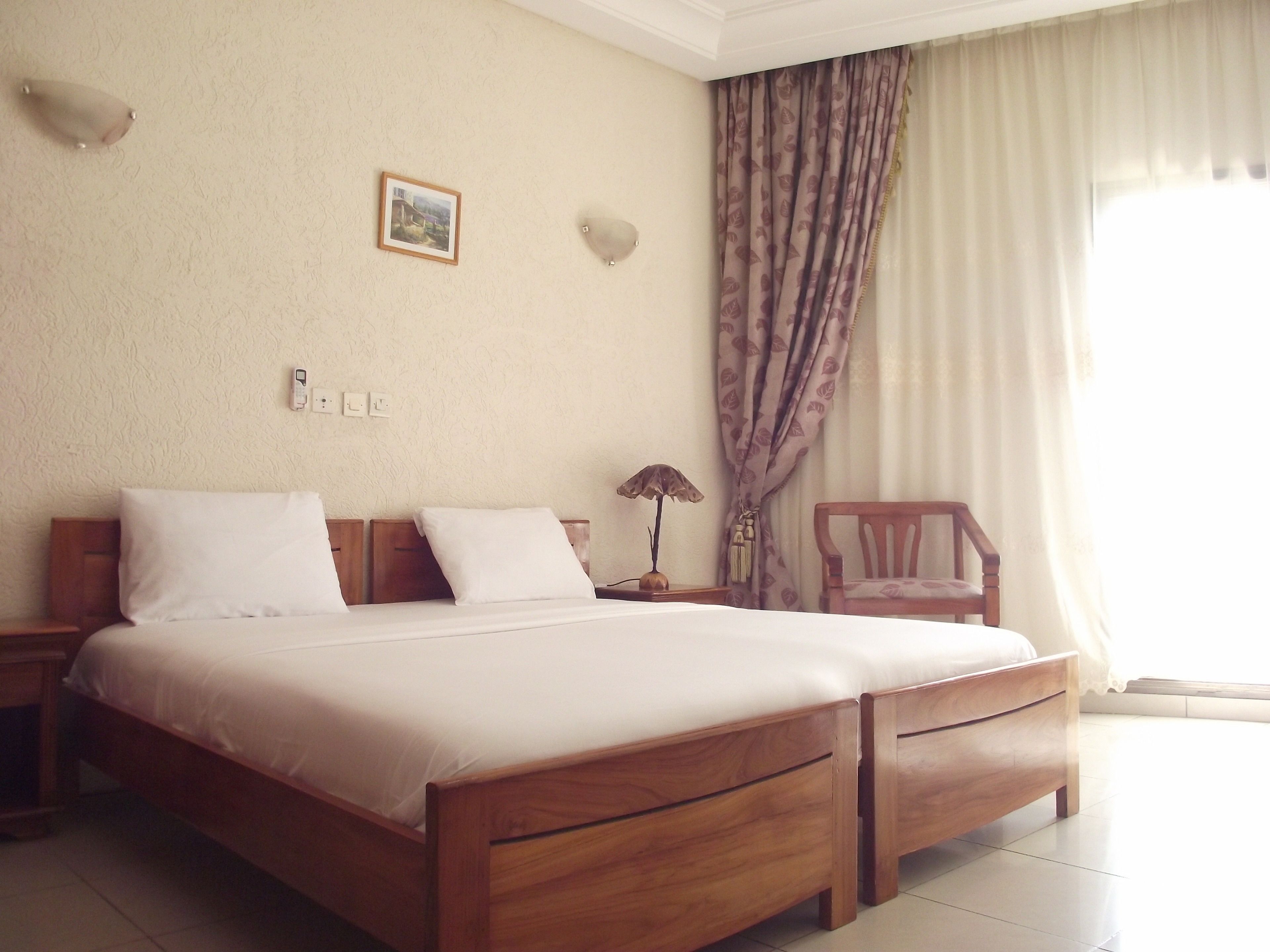 Standard Room | In-room safe, desk, soundproofing, free WiFi