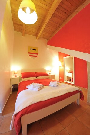 Economy Double Room, Annex Building | Premium bedding, desk, iron/ironing board, free cots/infant beds - La Disfida di Barletta (Barletta)