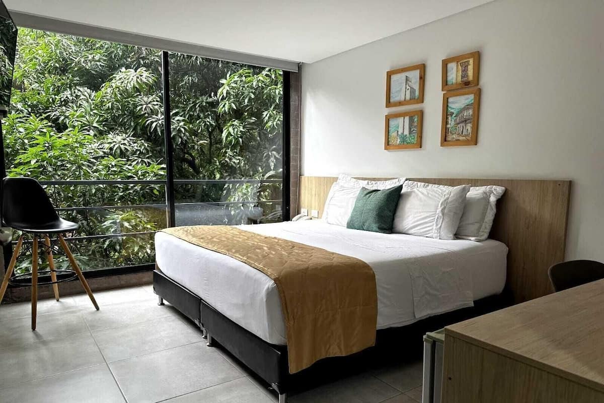 Blackout drapes, WiFi (free), bed sheets