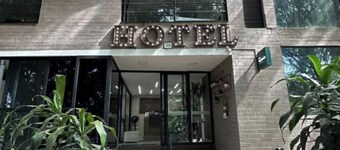 Hotel Zona Verde