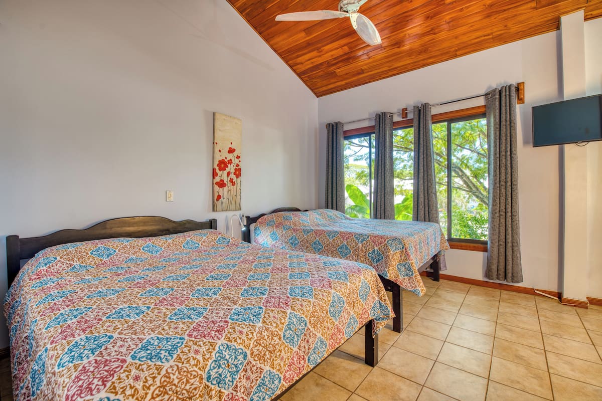 1 bedroom, premium bedding, down comforters, in-room safe