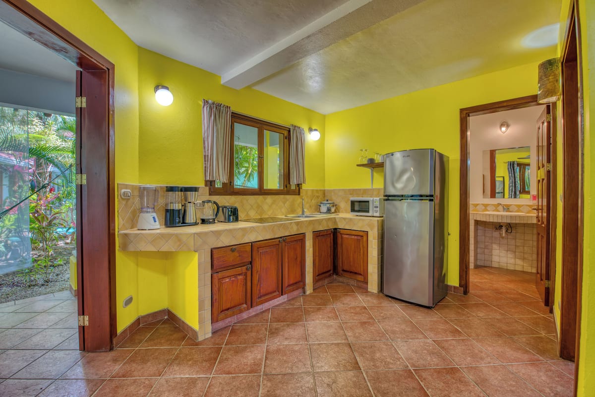 Villa, 1 Bedroom | Private kitchen | Dining tables