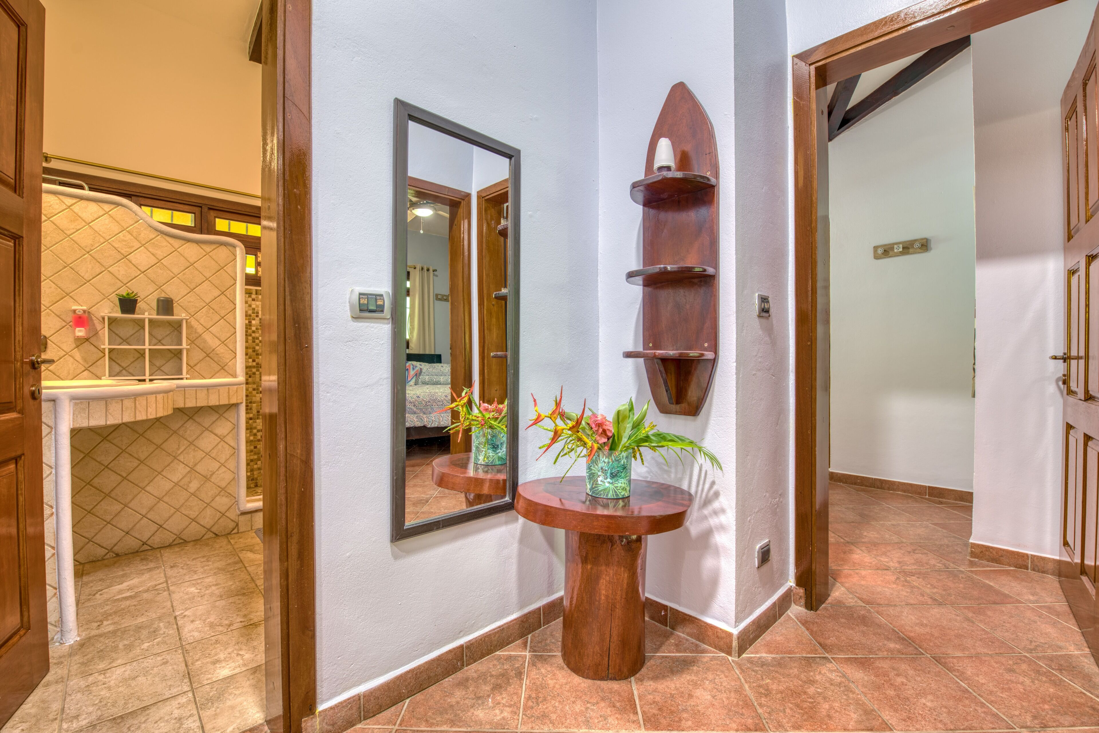 villa, 3 bedrooms | bathroom | shower, hair dryer, towels