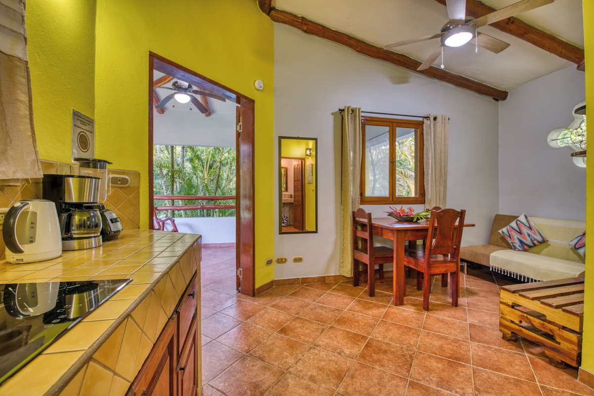 Villa, 1 Bedroom | Private kitchen | Dining tables