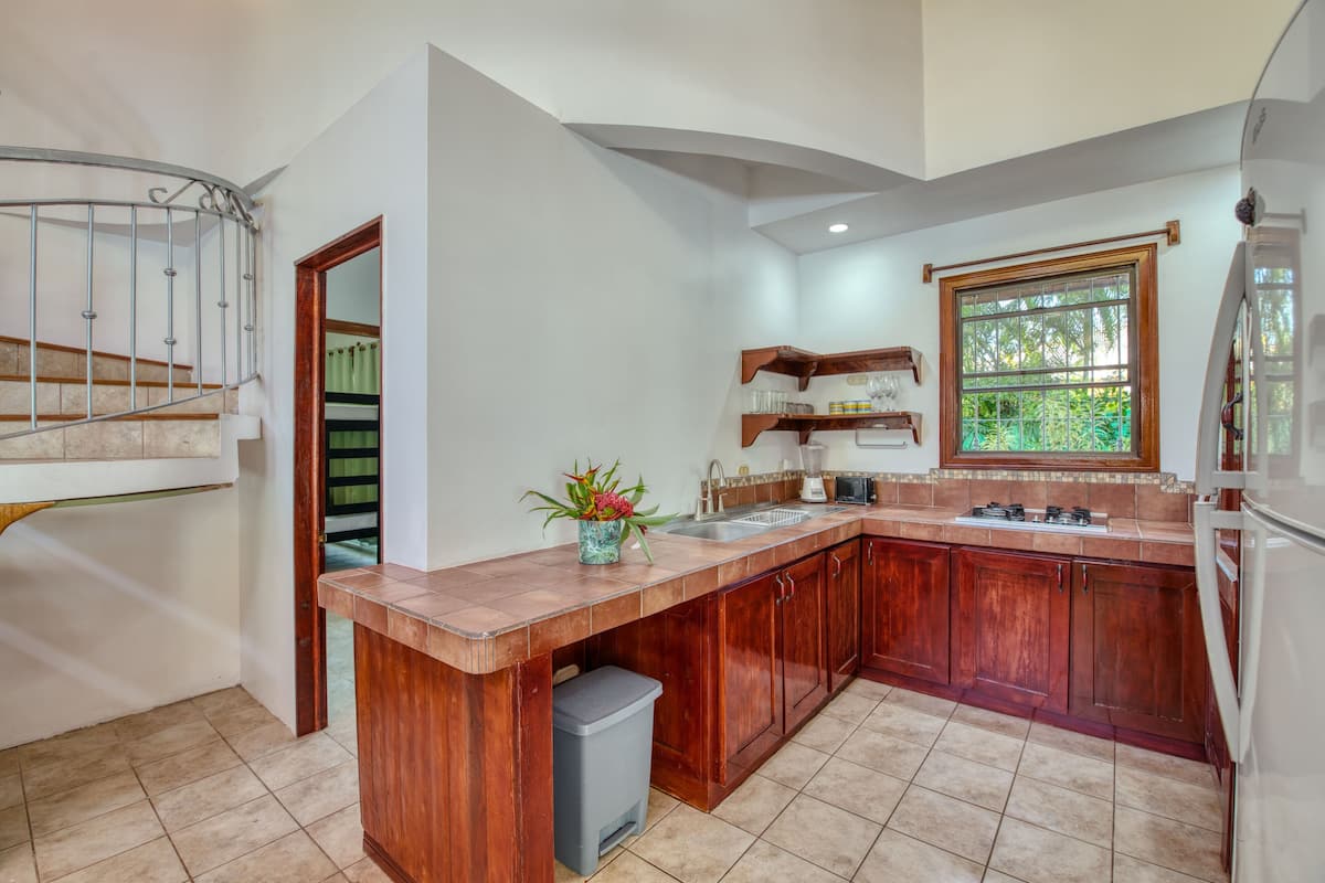 Exclusive House | Private kitchen | Dining tables