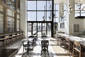 2 restaurants; dinner served  - Kimpton Everly Hotel Hollywood by IHG (Los Angeles)