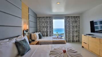 Queen Double Oceanview Guestroom | 1 svefnherbergi, míníbar, öryggishólf í herbergi