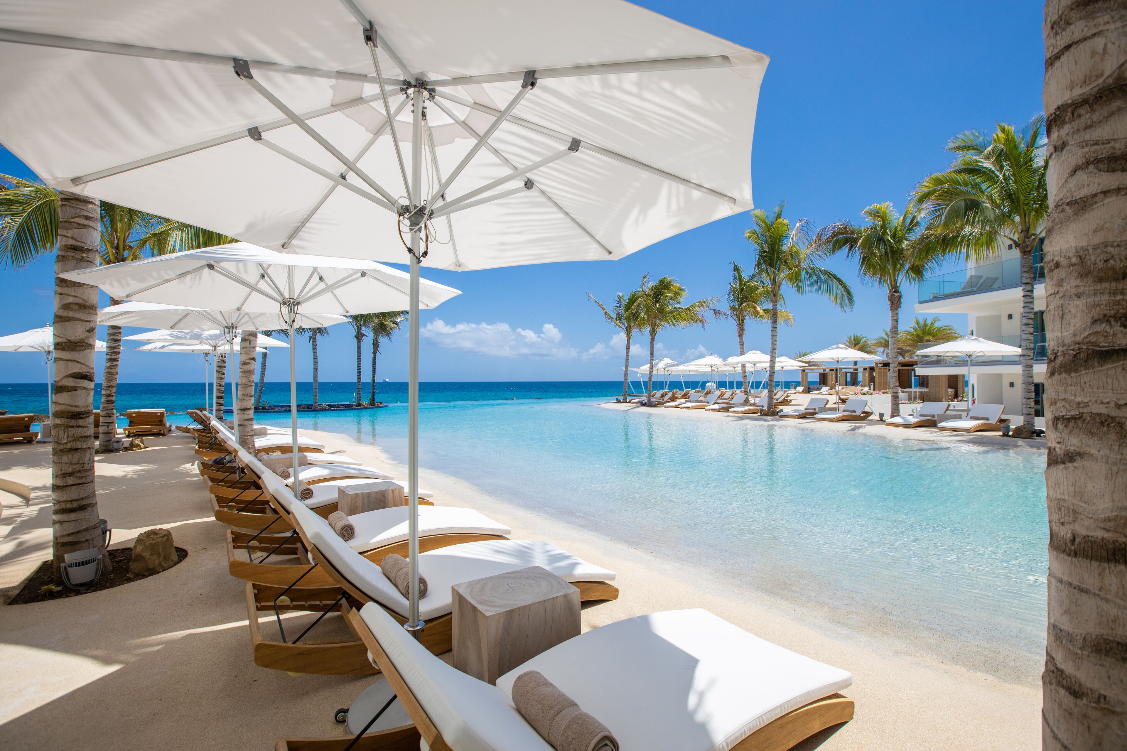 outdoor pool, pool loungers