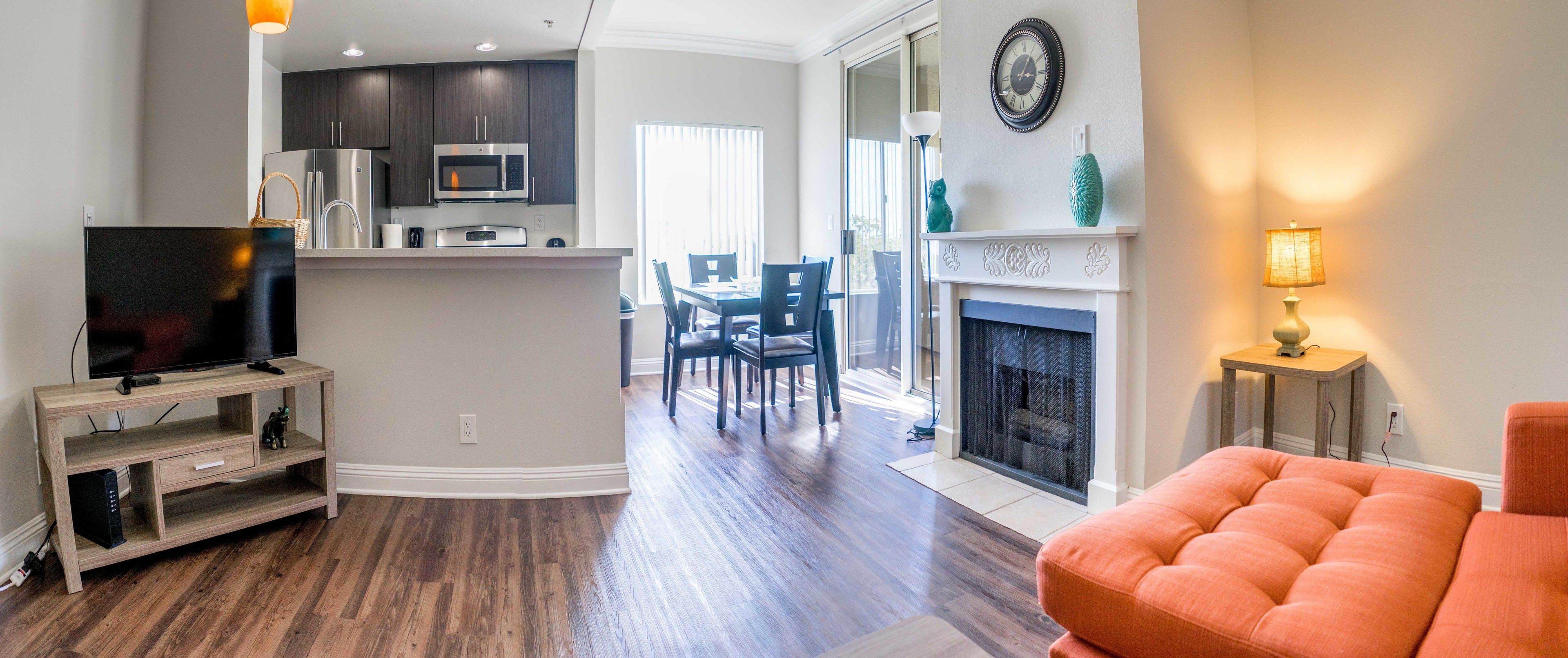 Basic Apartment, 2 Bedrooms | Living room | TV, fireplace