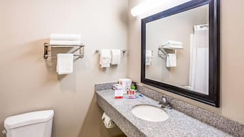 Standard Room, 1 King Bed, Non Smoking | Desk, soundproofing, iron/ironing board, free cots/infant beds