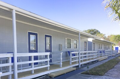 The Rivers Edge Motel