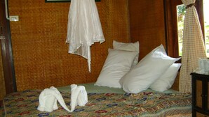 Small Cottage | Rollaway beds (surcharge), WiFi (free)