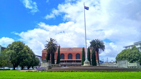 Exterior - Grand Central Serviced Apartments (Auckland)