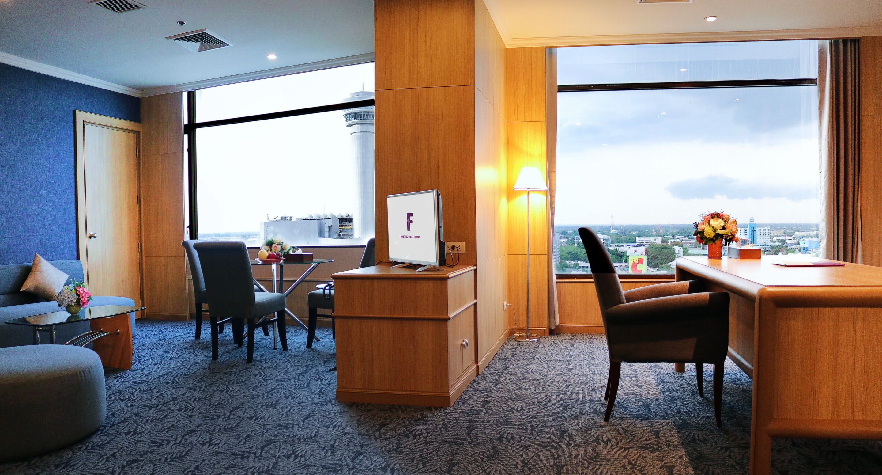 suite with city view | view from room