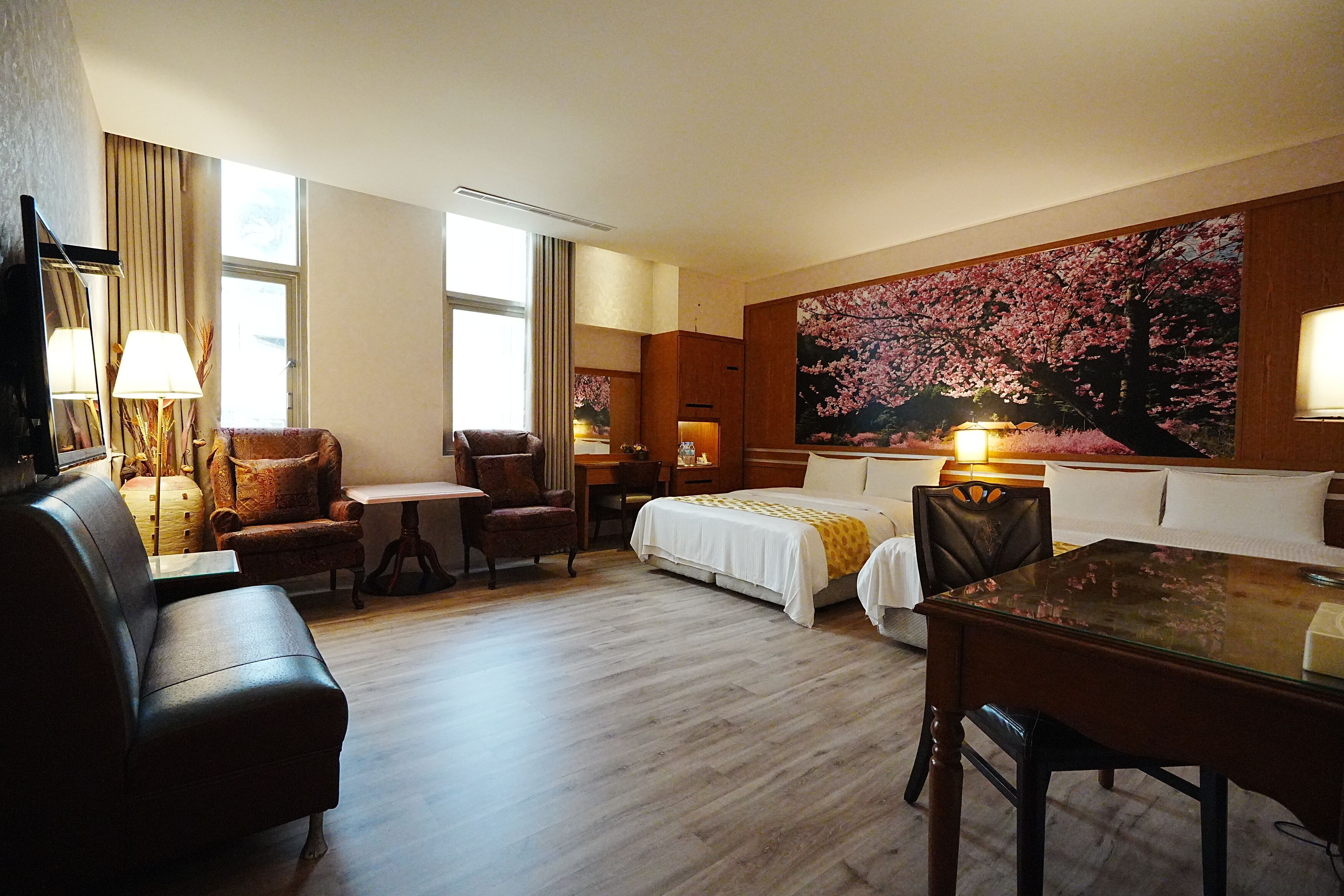 family quadruple room | premium bedding, individually decorated, individually furnished, desk