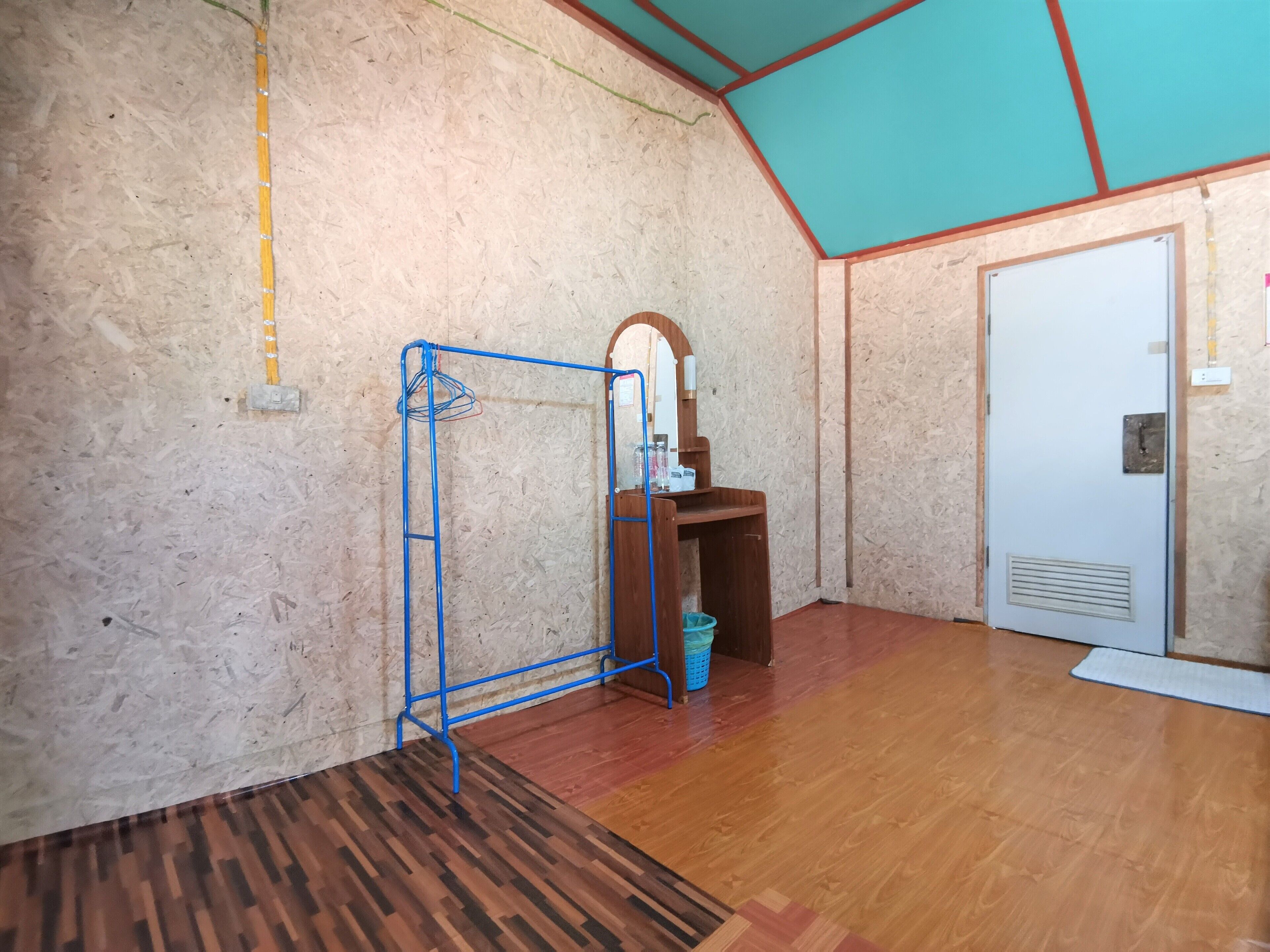 bungalow with fan | 1 bedroom, desk, rollaway beds