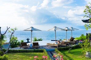 Sundeck