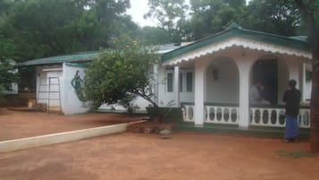 Fachada da propriedade