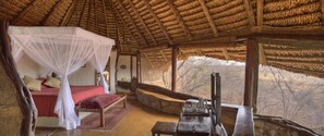 Luxury Cottage | Desk, blackout curtains, bed sheets - Elewana Elsa’s Kopje (Meru National Park)