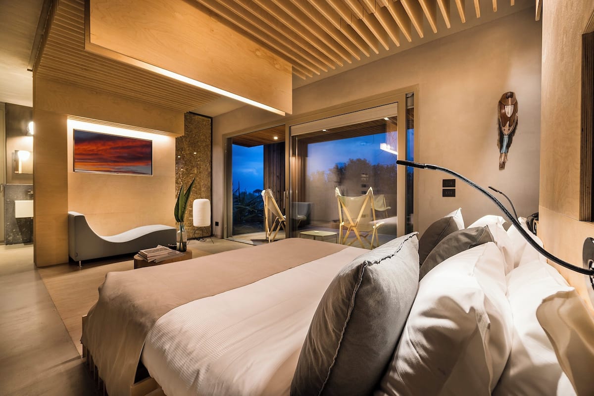 Bungalou, 1 llit de matrimoni (2 pax) | 1 dormitori, minibar i caixa forta a l'habitació