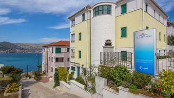 Overnatningsstedets facade