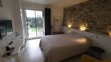 1 chambre, décoration personnalisée, ameublement personnalisé